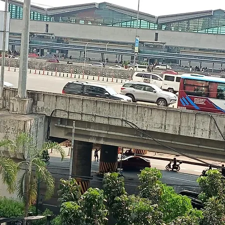 Hilanders Condotel Across Terminal 3 Manila Exterior photo